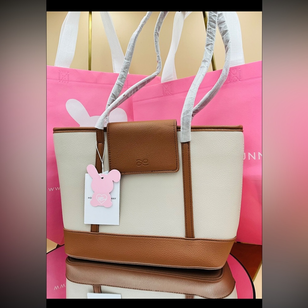 ❤️ Authentic house of little bunny tote PU